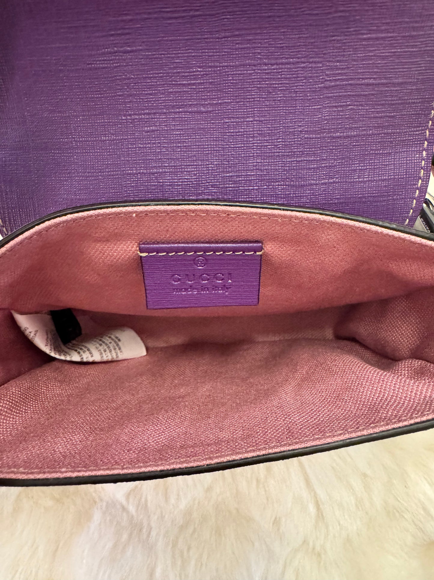 Gucci Supreme Winged Heart Bag - additional view 4