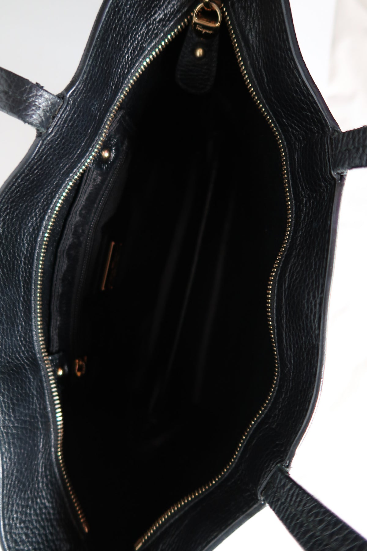 Salvatore Ferragamo Black Leather Tote - additional view 8