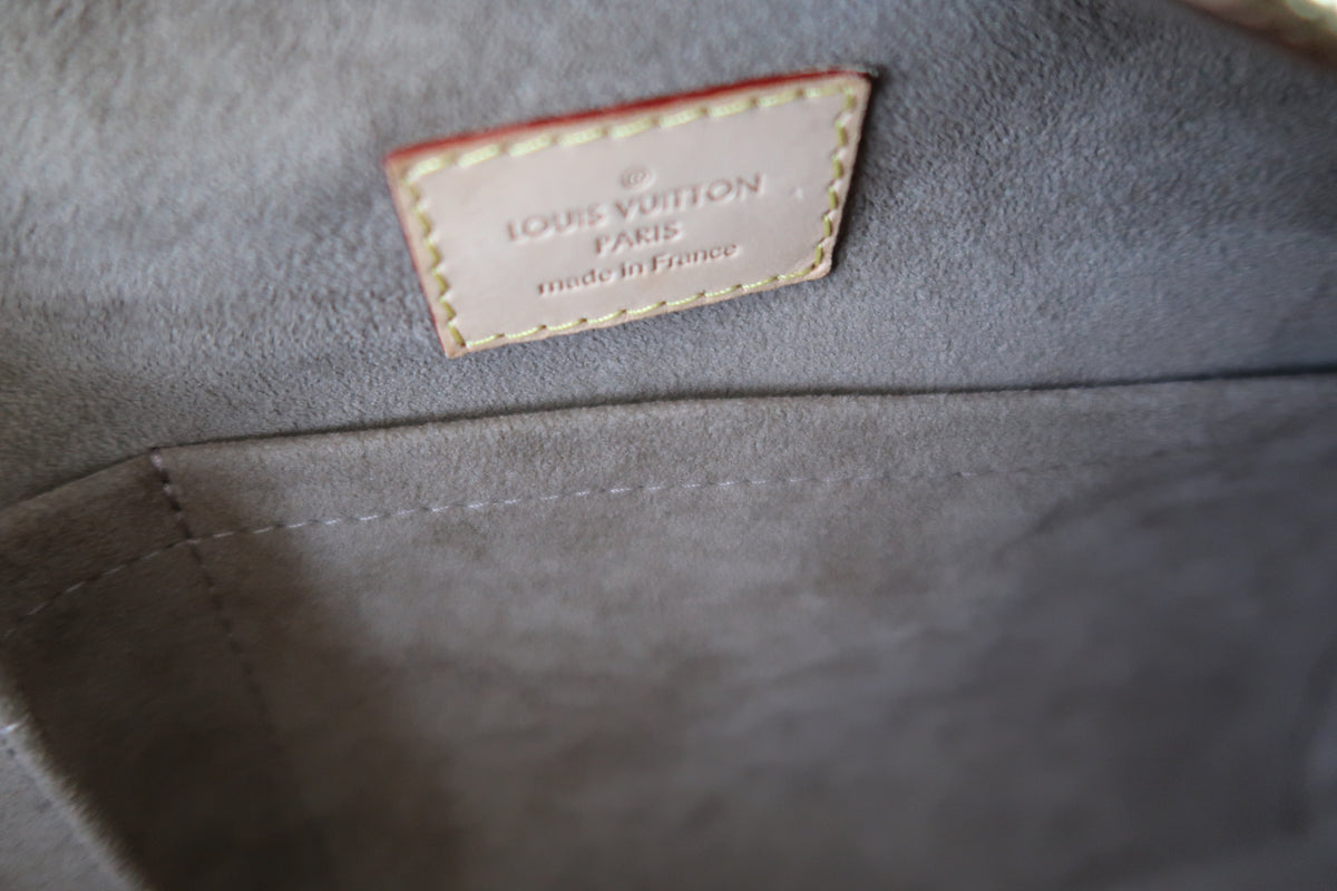 Louis Vuitton Monogram Multicolore Claudia Black Canvas Top Handle Bag