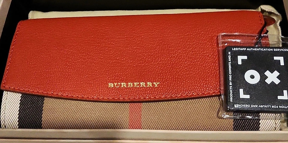 Burberry Wallet With Box
