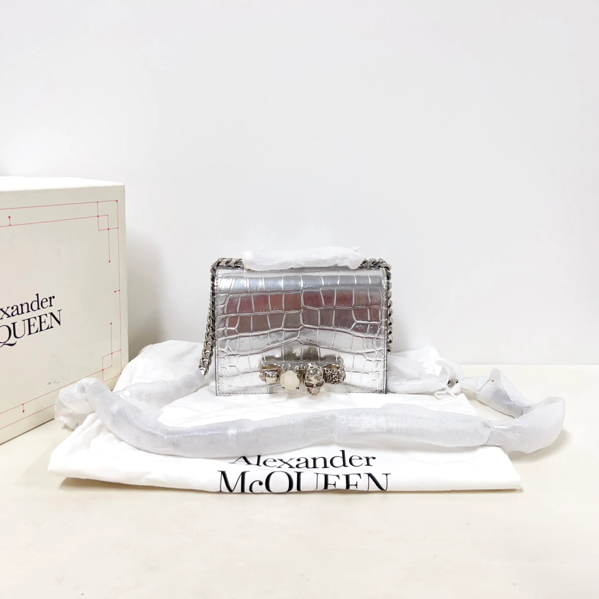 Alexander McQueen Skull Minaudiere Shoulder Bag