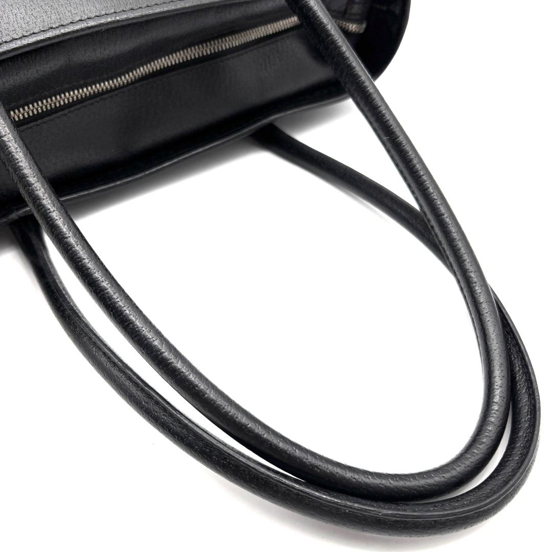 Ferragamo Vintage Leather Black Tote with Side Pockets - additional view 8