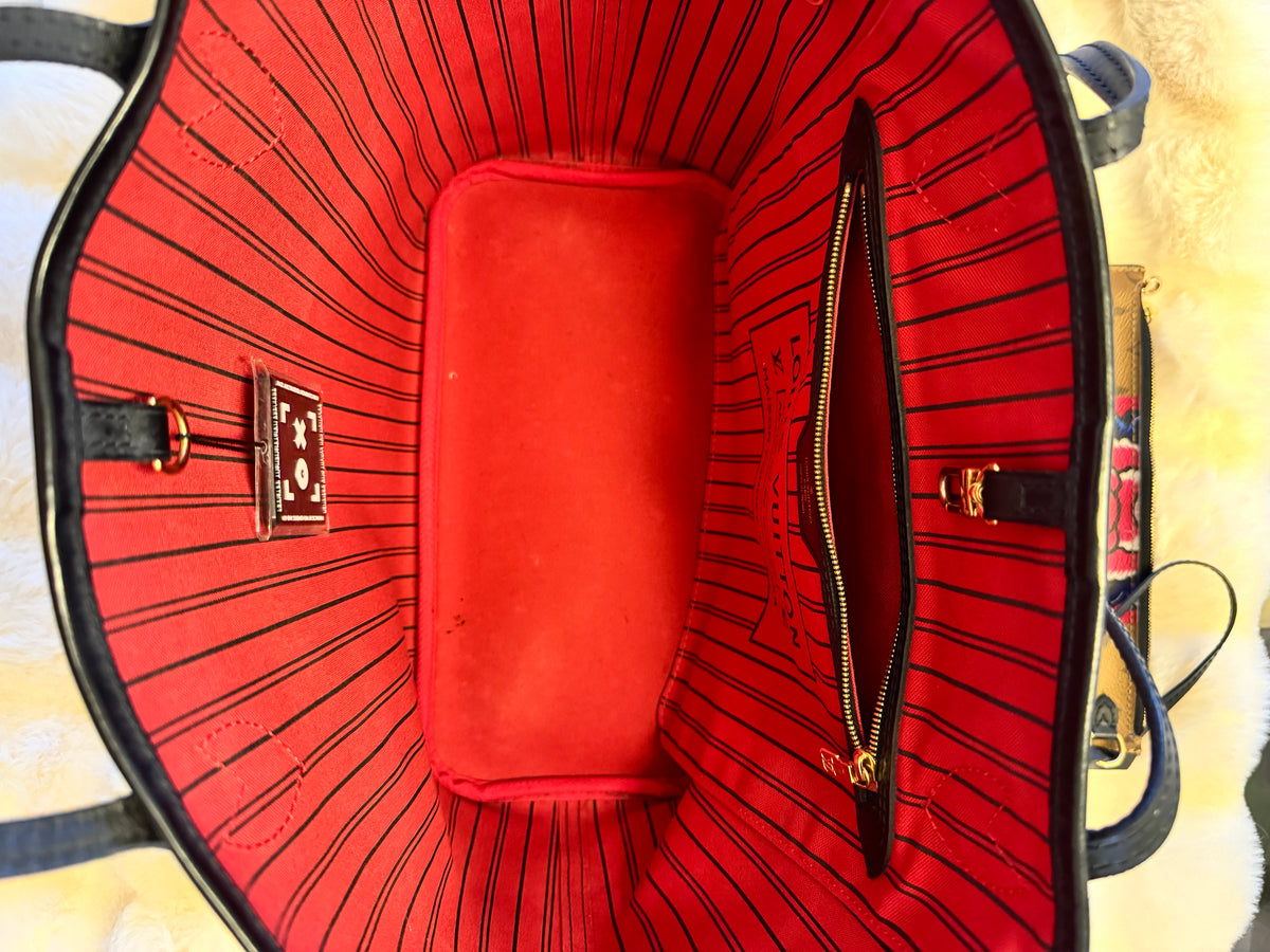 Louis Vuitton Kabuki Neverfull MM tote w/ matching Pochette - additional view 5
