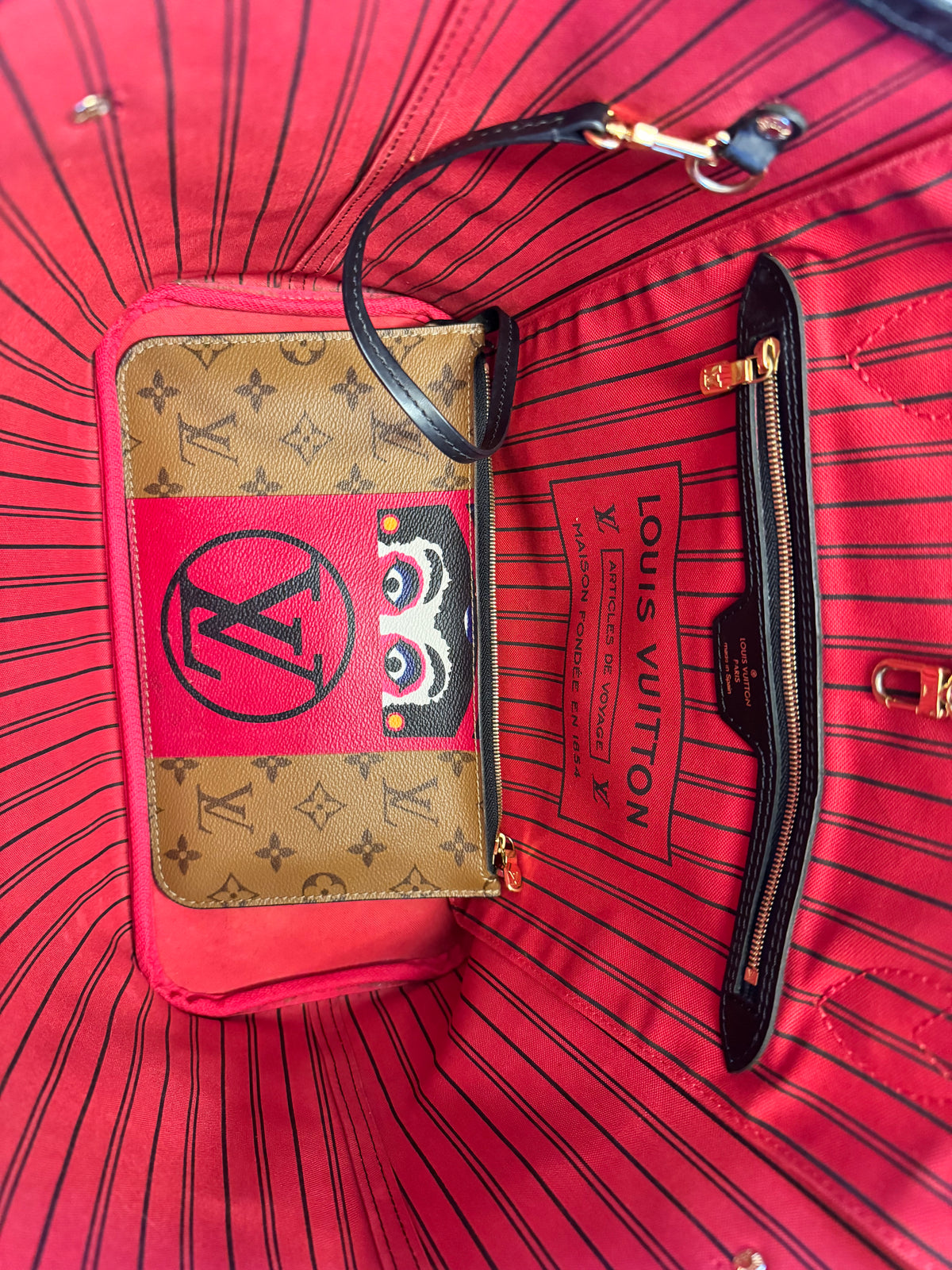 Louis Vuitton Kabuki Neverfull MM tote w/ matching Pochette - additional view 4