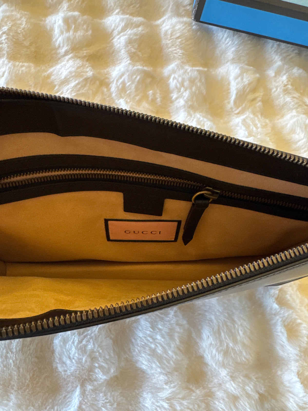 Life is Gucci Pouch with Box - additional view 5