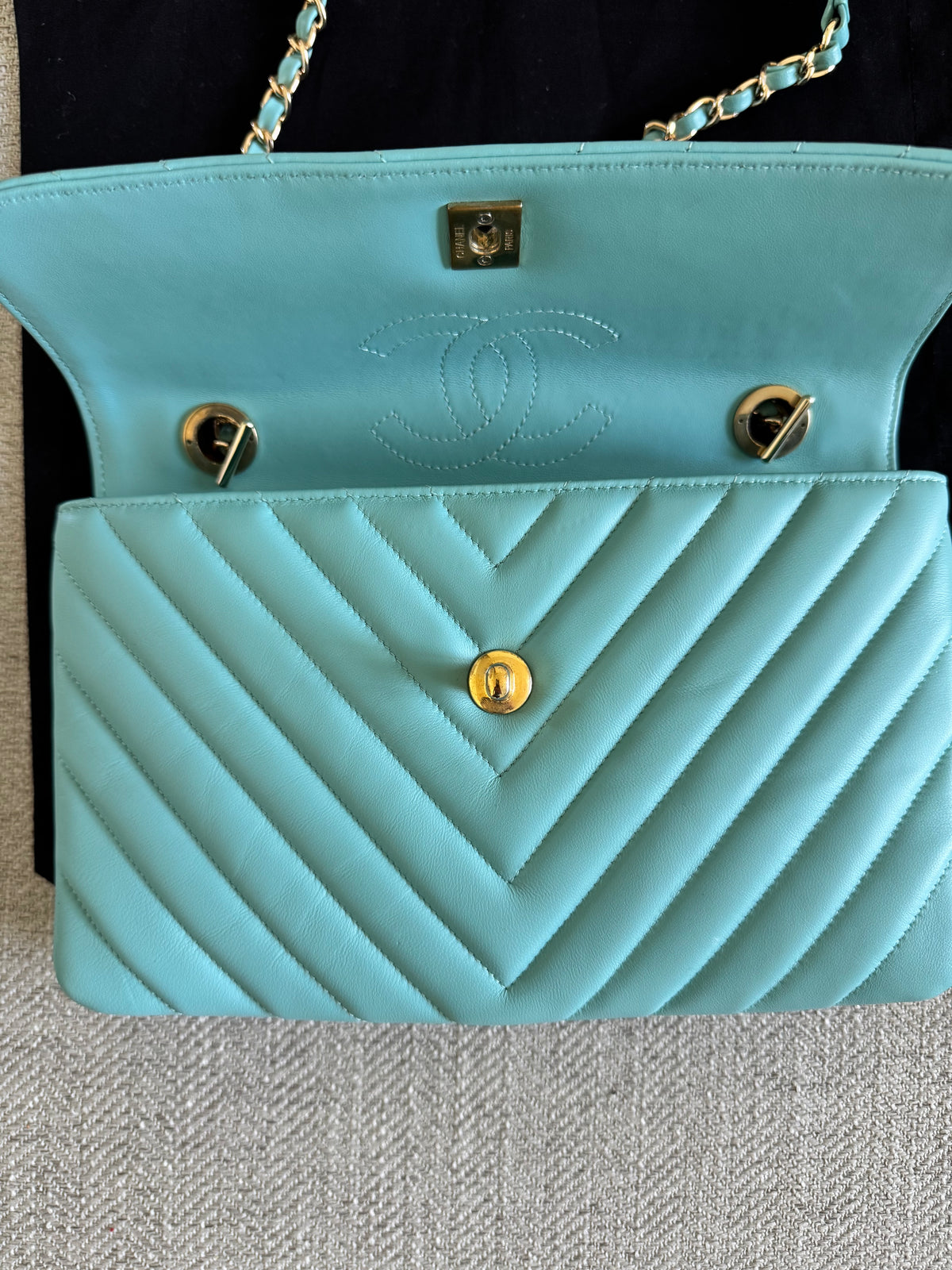 RARE Chanel Trendy CC Flap Bag Chevron Lambskin Medium - Tiffany Blue