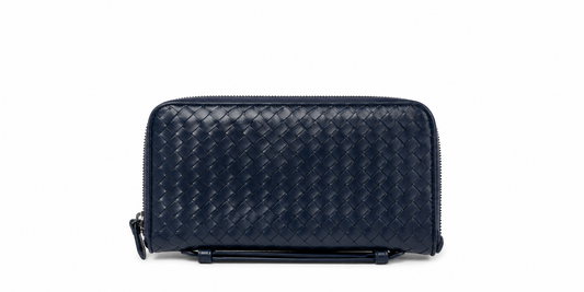 Bottega Veneta Intrecciato Convertible 2-Way Shoulder Bag / Clutch – Black