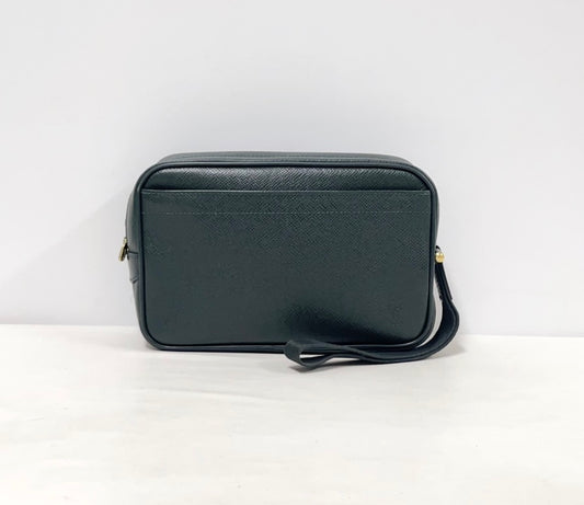 Louis Vuitton Taiga Kaluga Clutch