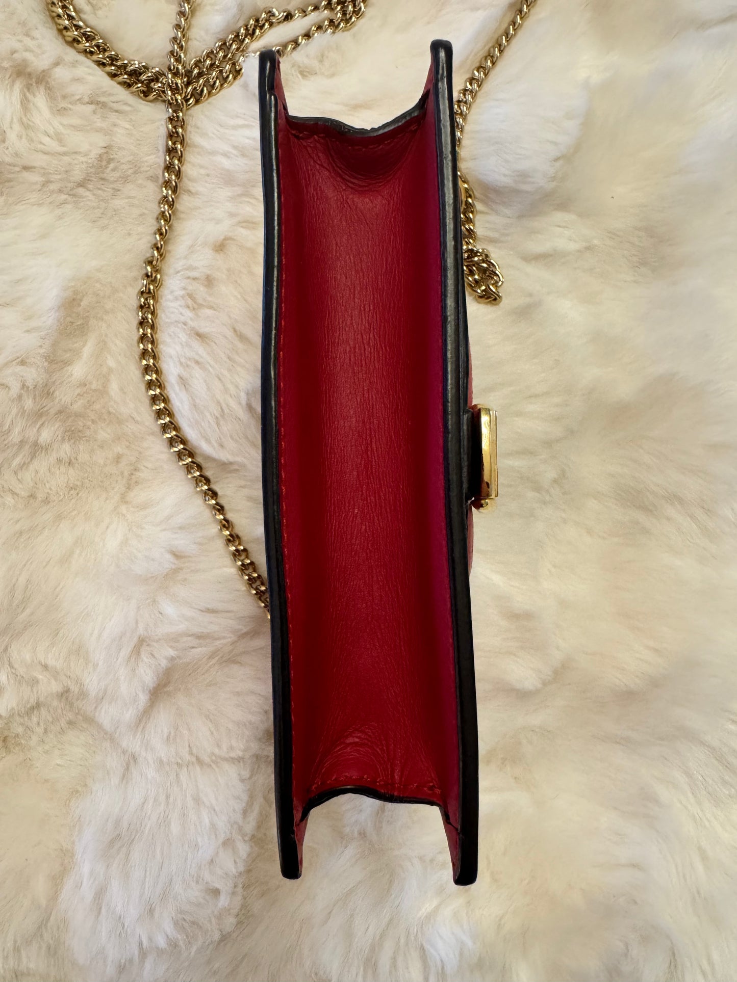 Gucci Sylvie Mini Crossbody - additional view 5