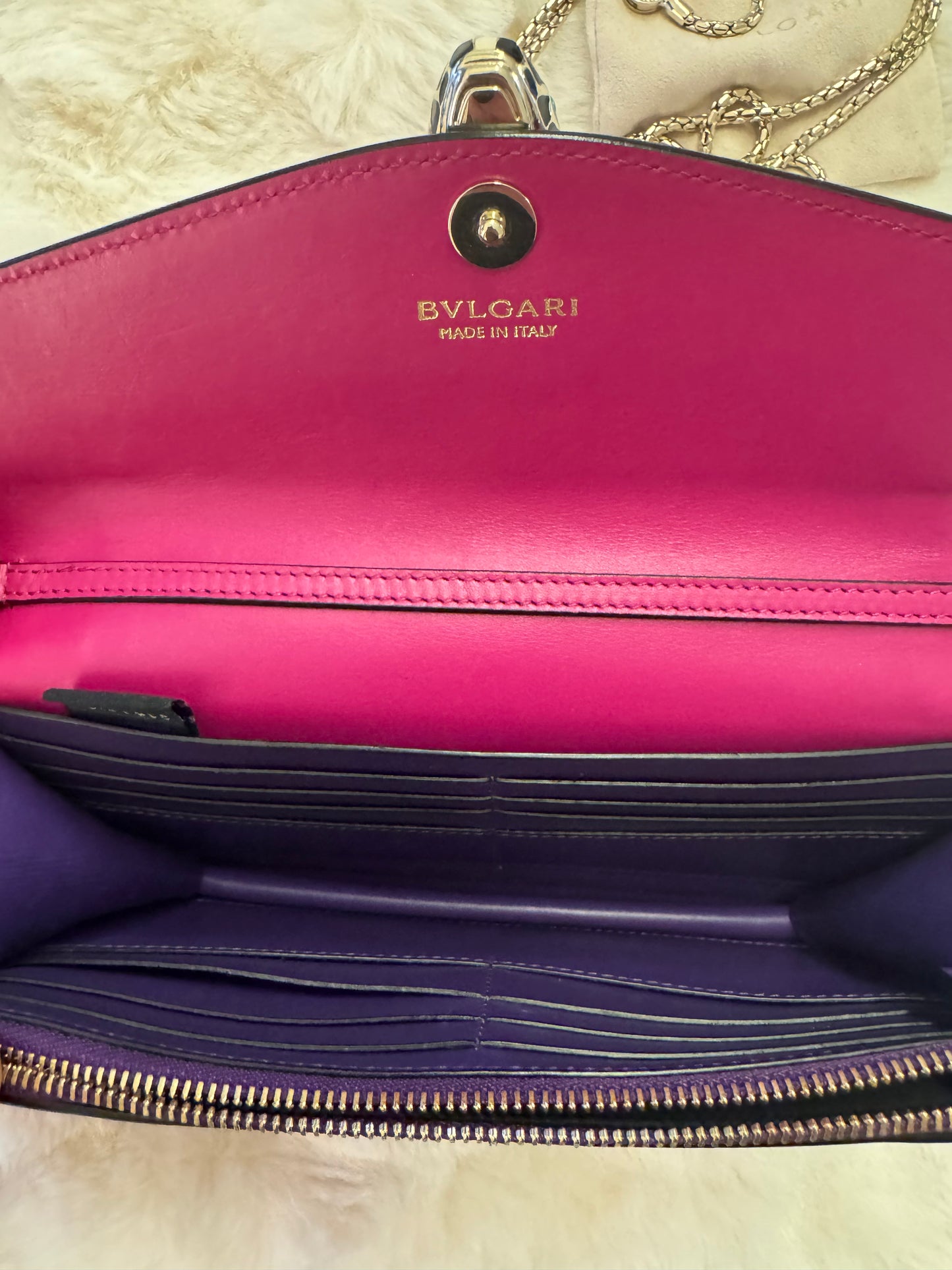 Bvlgari Serpenti Forever wallet on chain - additional view 7
