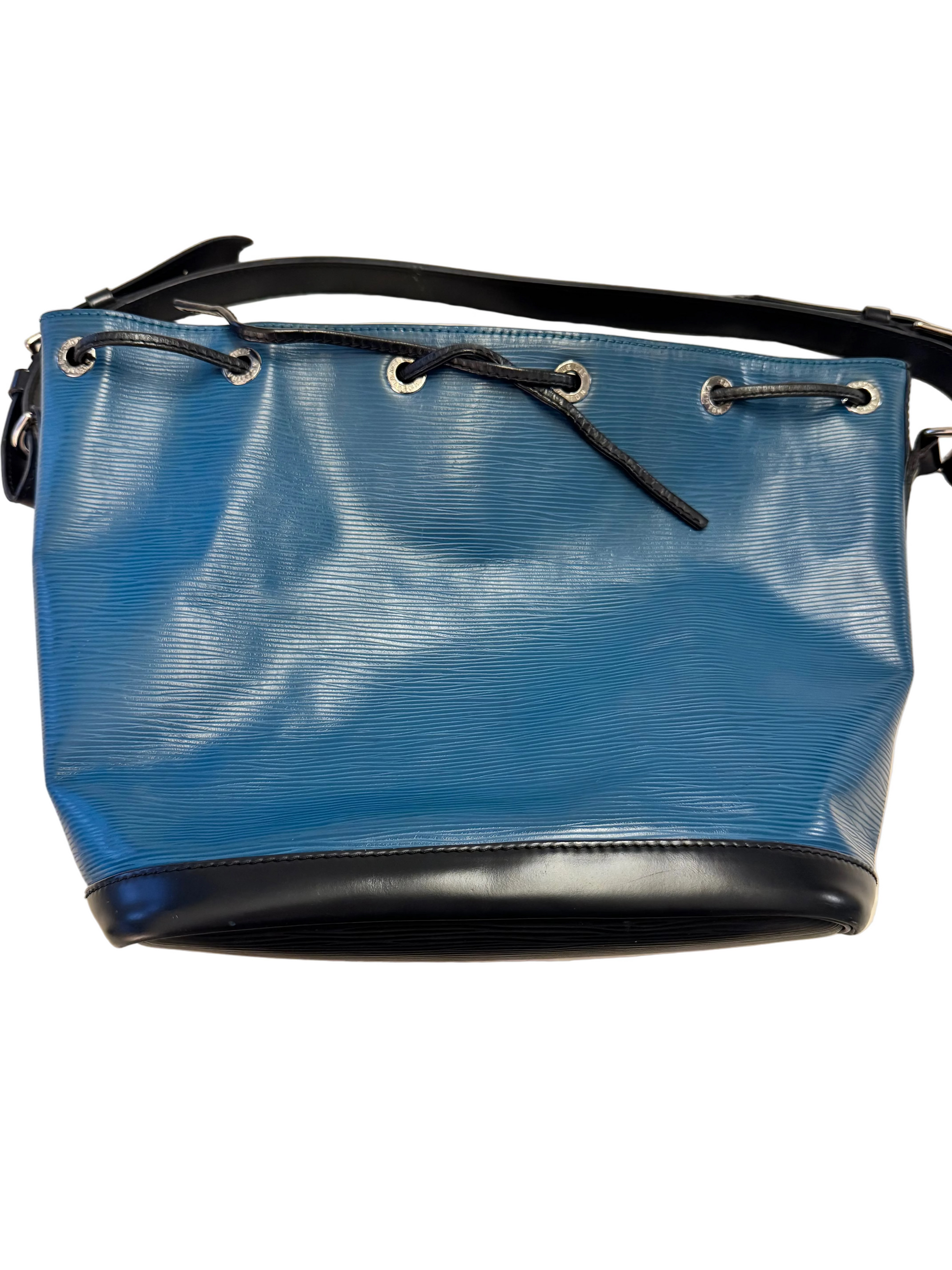 Louis Vuitton Epi Tri-Color Petit Noé - additional view 4