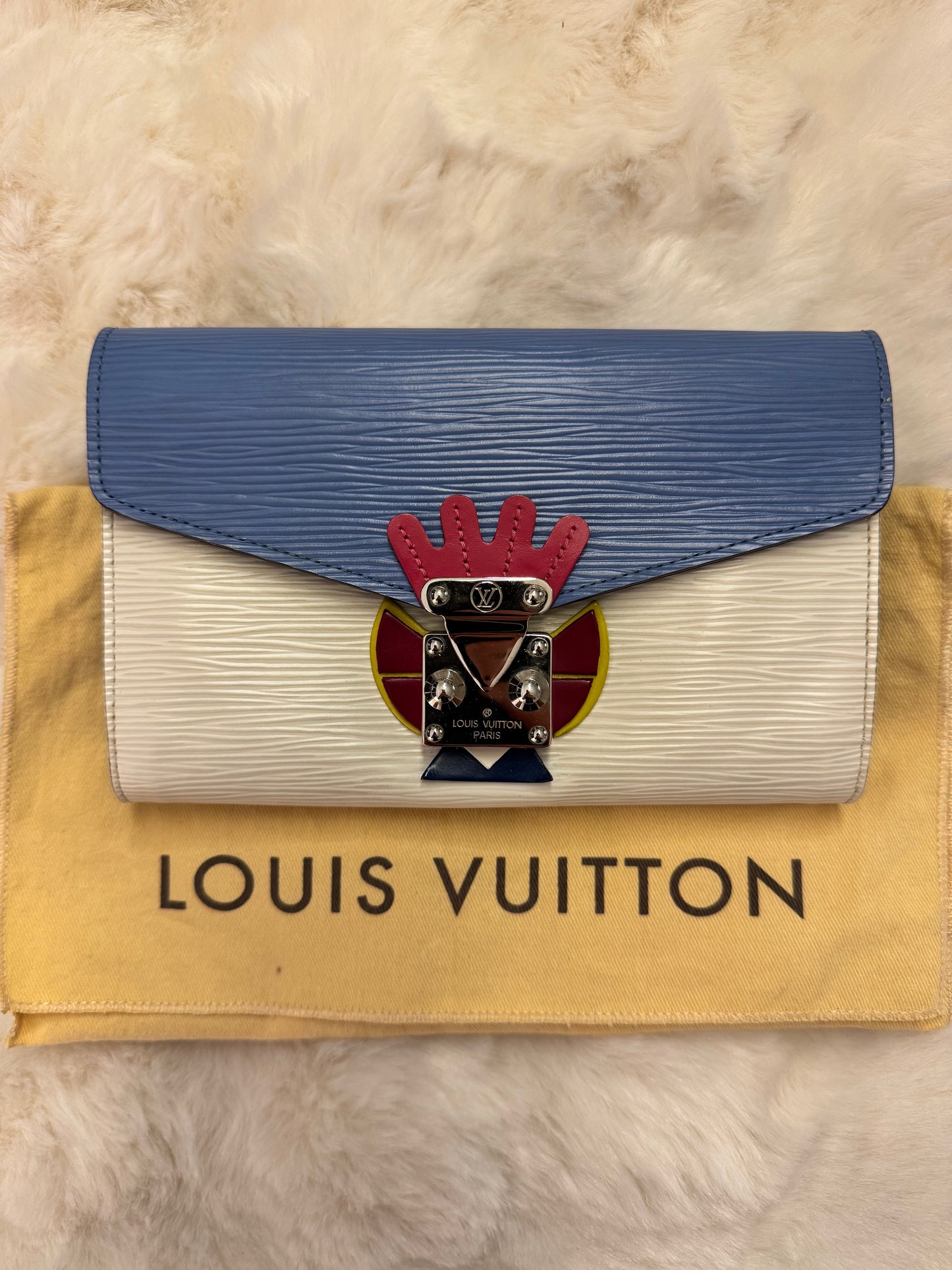 Louis Vuitton Limited Edition Blue and White Epi Tribal Mask Chain Wallet Silver Hardware, 2014 - additional view 2