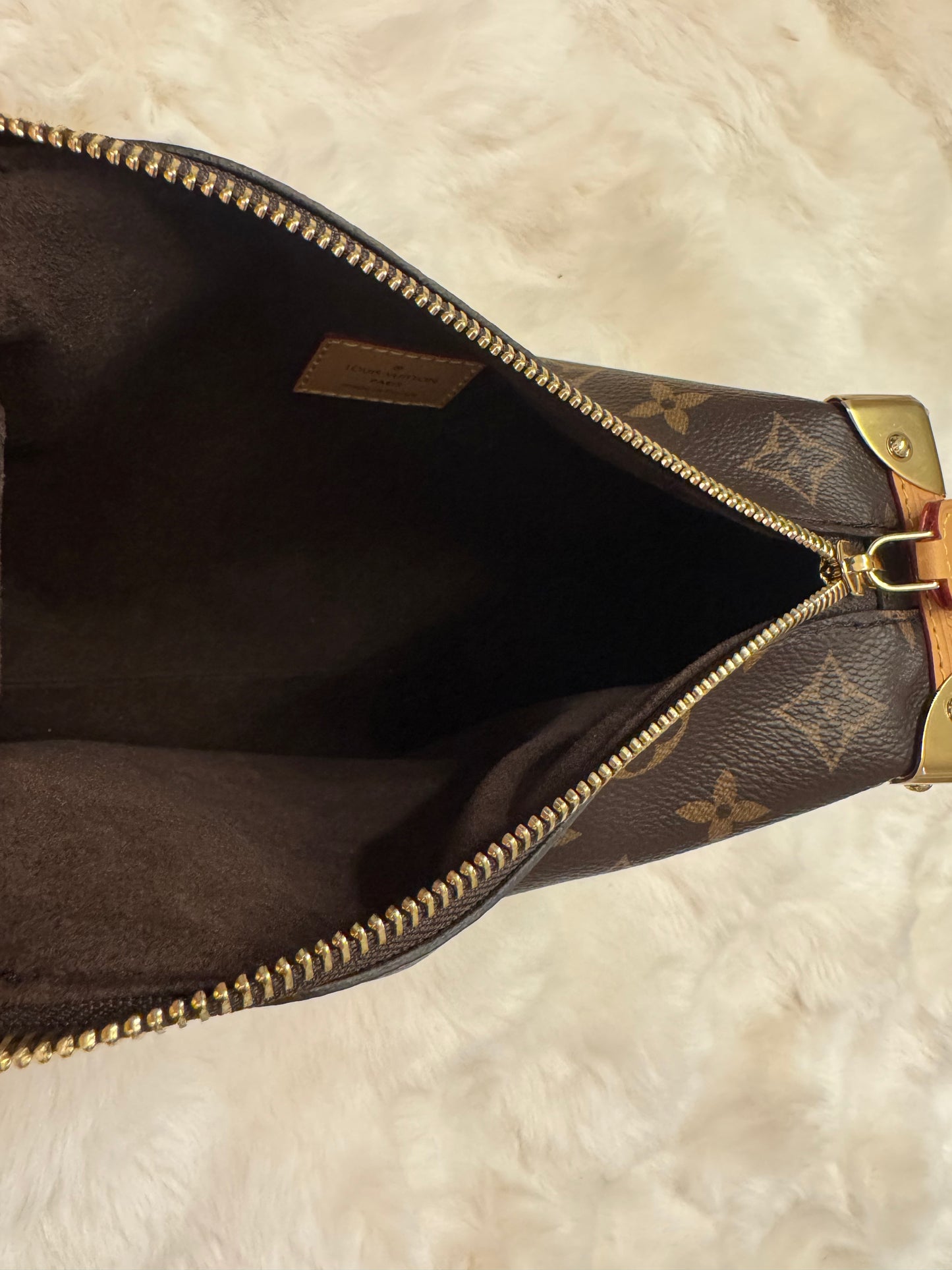 Louis Vuitton Monogram Side Trunk (New Without Tags) Includes Two Straps (Crossbody and Shoulder) - additional view 12