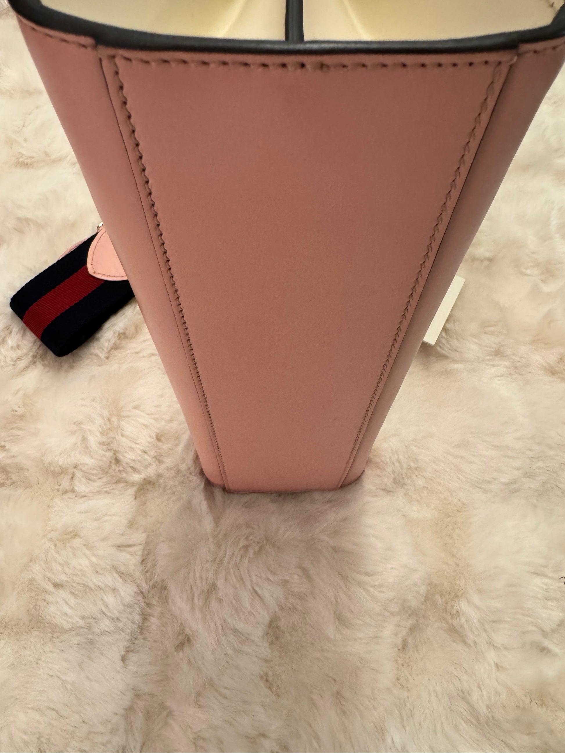 Gucci Nymphaea - Pink - additional view 5