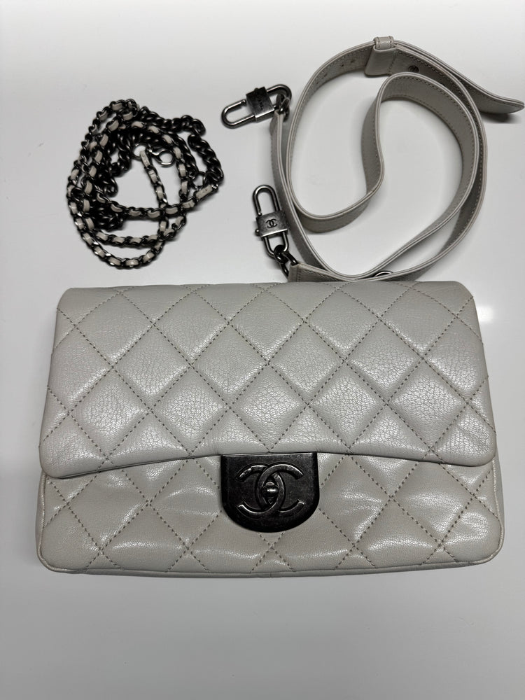 Chanel - RARE - Chanel Quilted Leather & Ruthenium Hardware - additional view 4