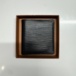 Louis Vuitton Epi Leather Multiple Wallet w/ Box