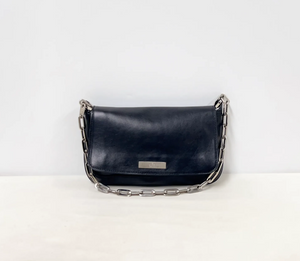 Gucci Black Leather Chain-Link Shoulder Bag - Silver Hardware