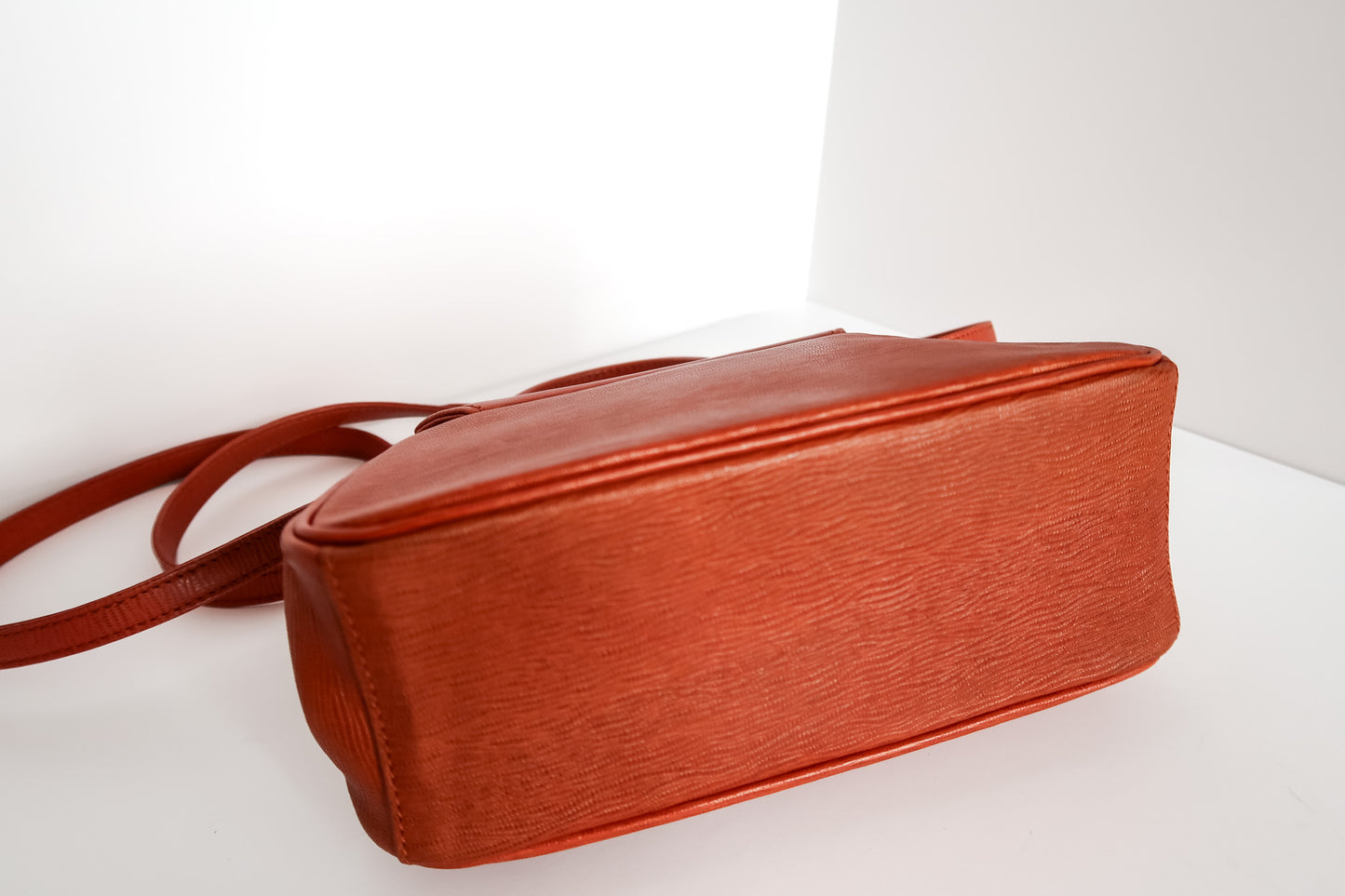 Vintage Gianni Versace 1990s Cognac Tan Top-Handle Leather Satchel Crossbody Bag - additional view 8