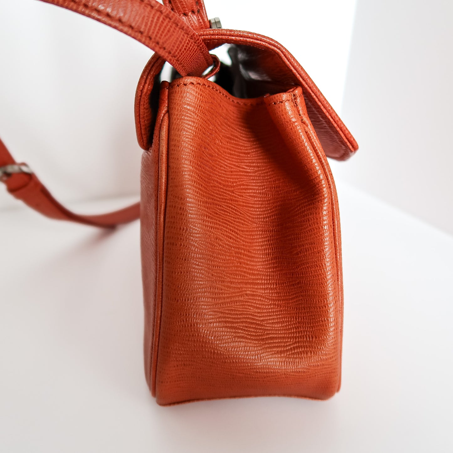Vintage Gianni Versace 1990s Cognac Tan Top-Handle Leather Satchel Crossbody Bag - additional view 5