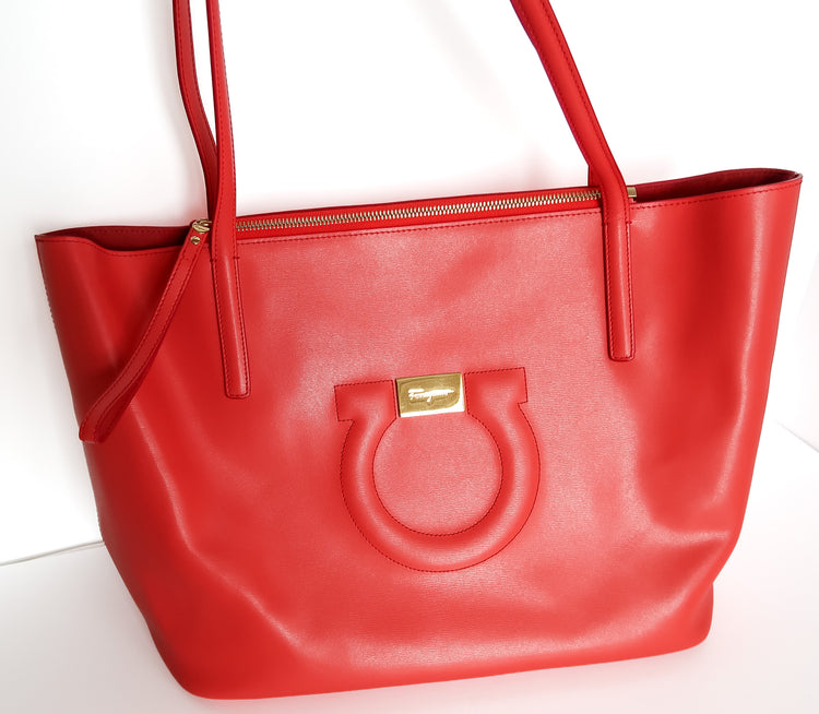 Salvatore Ferragamo Bright Red City Tote With Pouch - additional view 3
