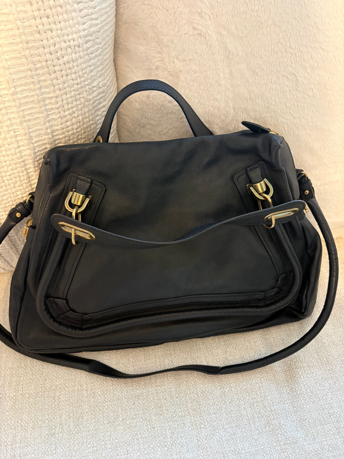 Chloe Paraty Leather Handbag – Black with Gold-Tone Hardware
