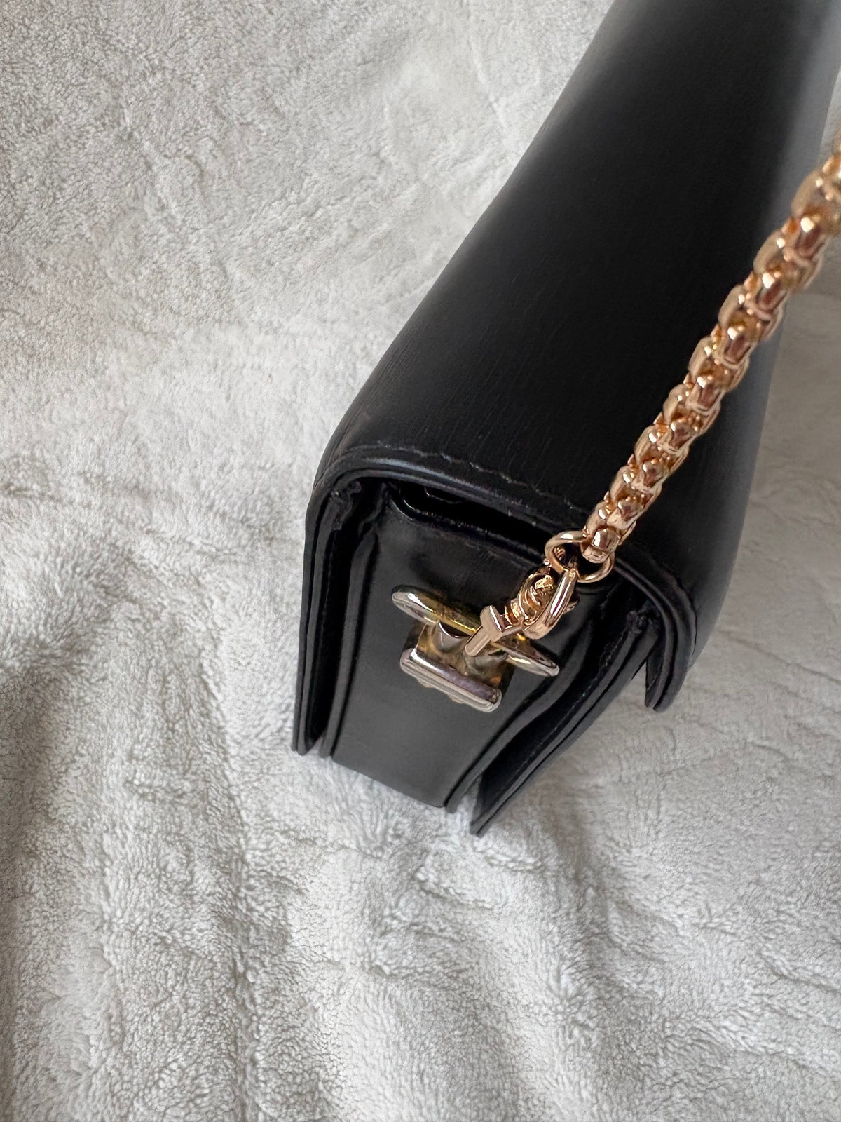 *New Pics* Vintage Gucci 1970 Tiger Eye Leather Chain Shoulder Bag- Rare