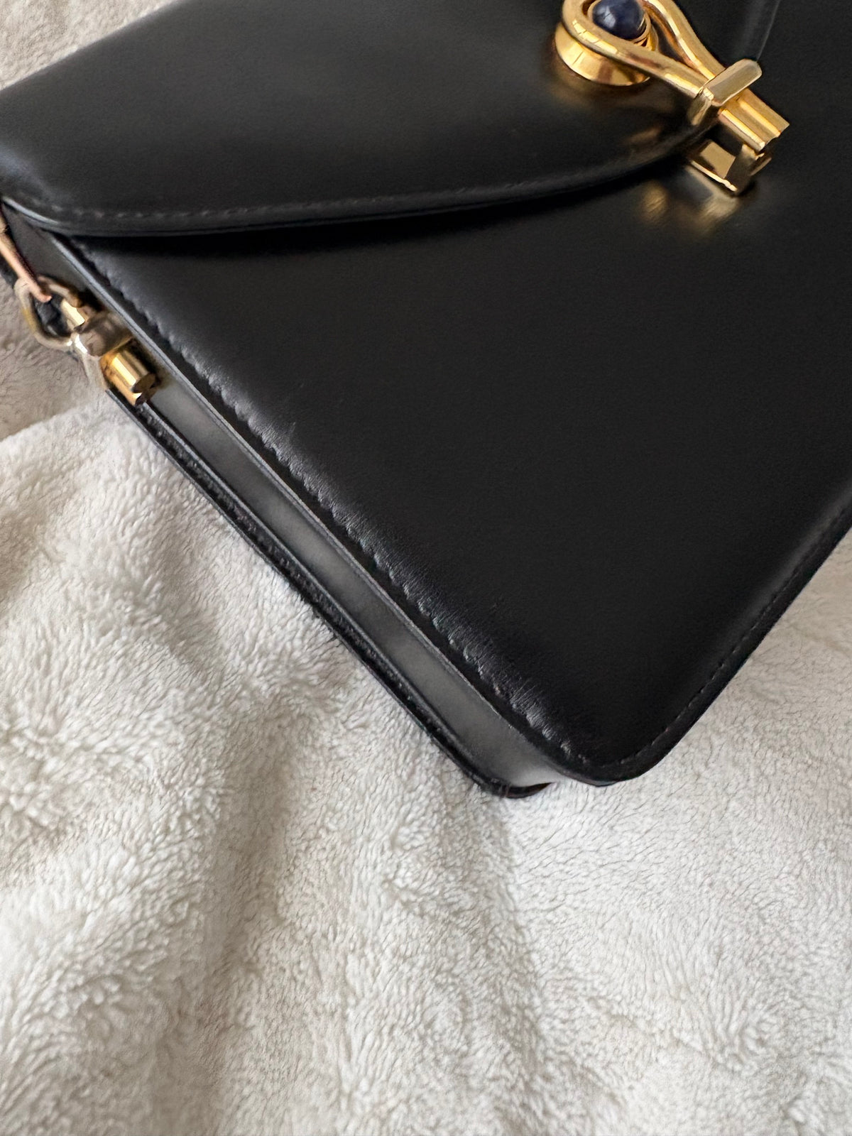 *New Pics* Vintage Gucci 1970 Tiger Eye Leather Chain Shoulder Bag- Rare