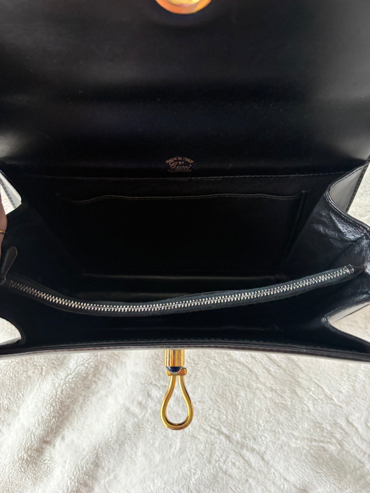 *New Pics* Vintage Gucci 1970 Tiger Eye Leather Chain Shoulder Bag- Rare