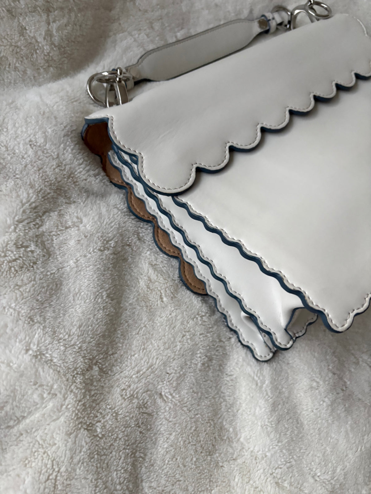 *New Pics* Fendi Kan I Small Scalloped Leather With Silver Chain Shoulder Bag – White