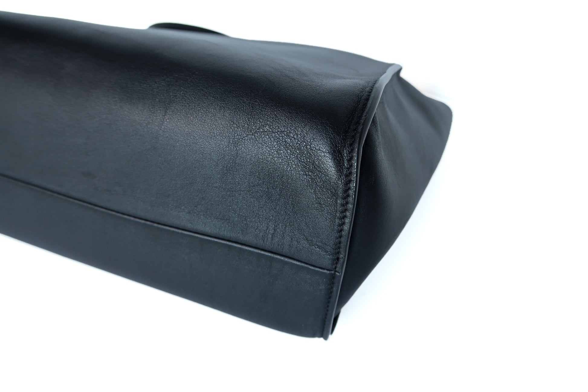 Salvatore Ferragamo Tote Black Bag with Pouch - additional view 8