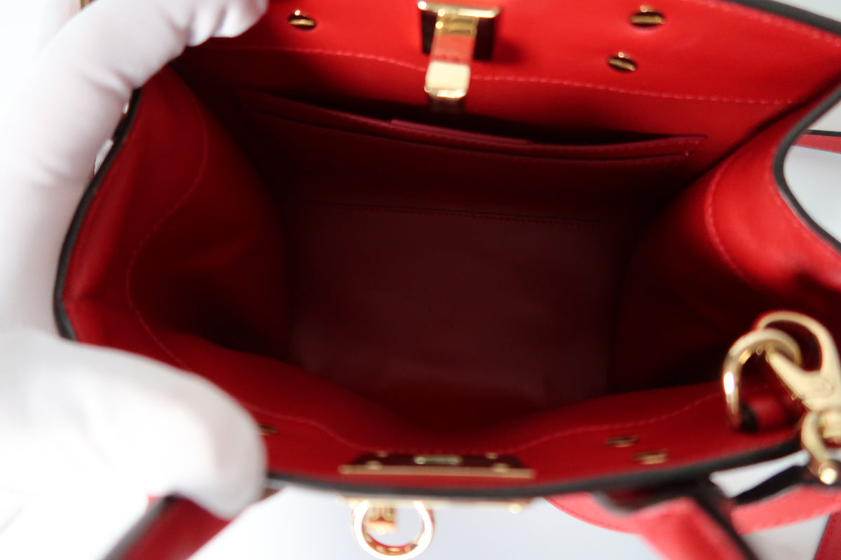 Salvatore Ferragamo Red Studio Mini Bag - additional view 8