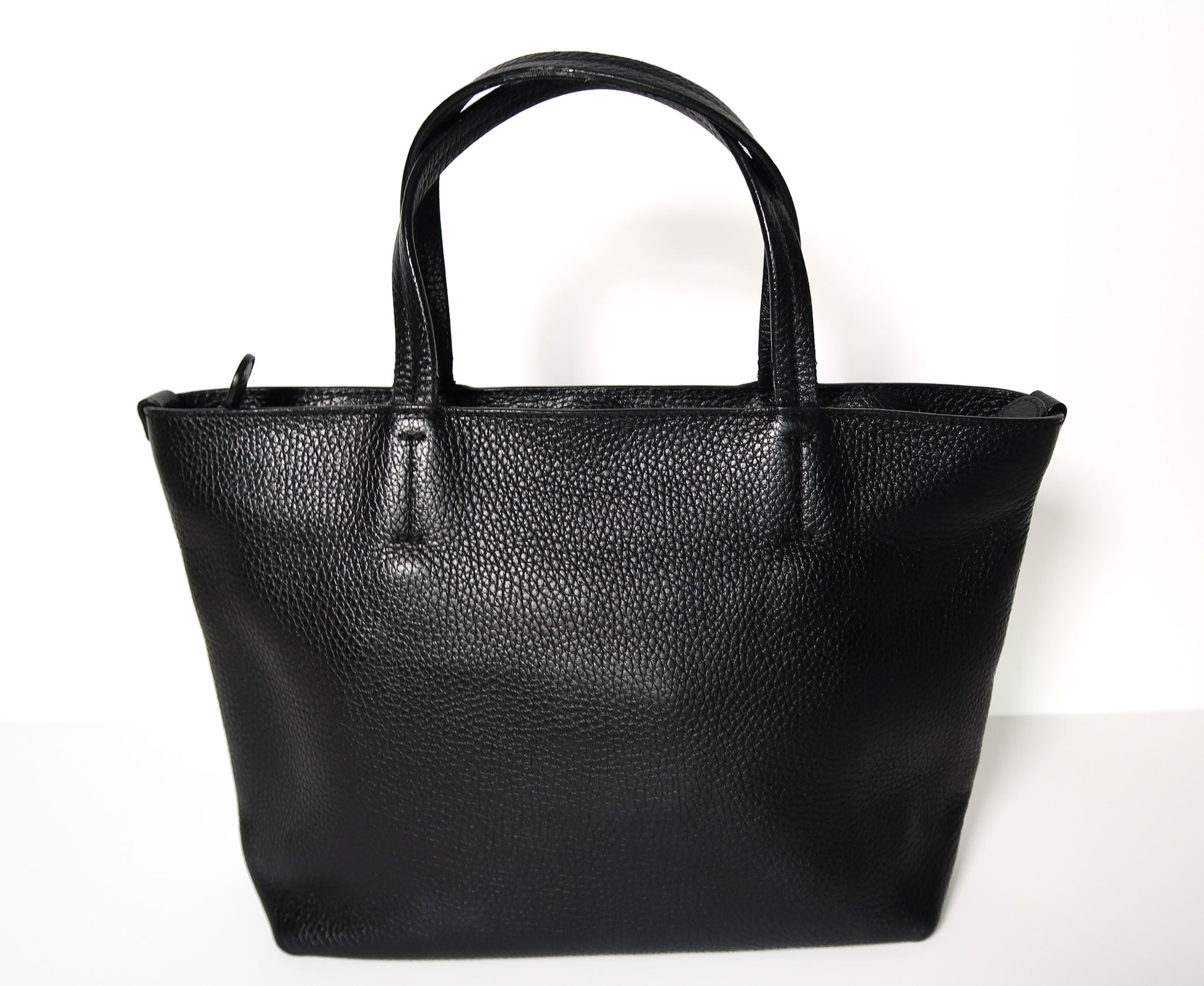 Salvatore Ferragamo Black Leather Tote - additional view 3