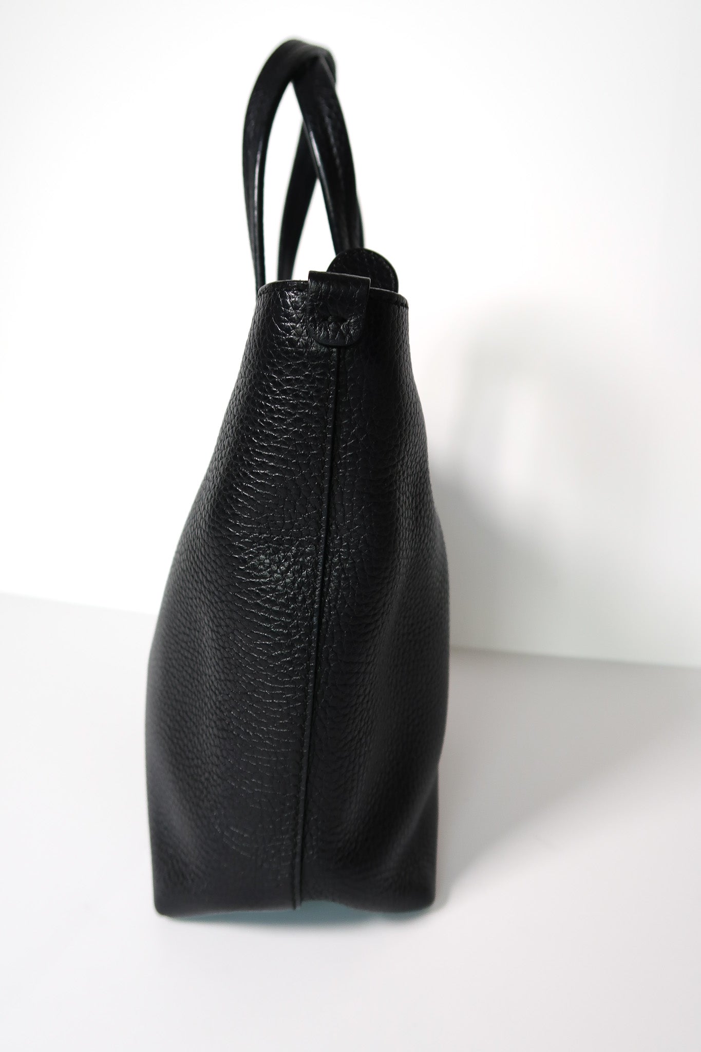 Salvatore Ferragamo Black Leather Tote - additional view 5