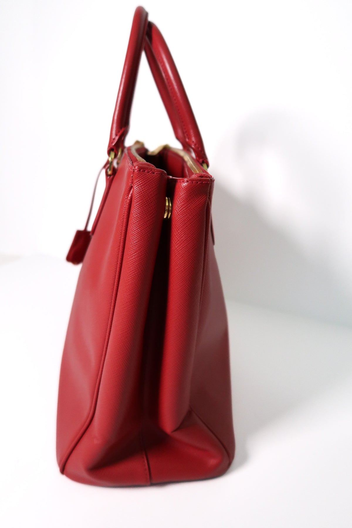 Prada Saffiano Lux Medium Tote Bag – Red - additional view 5