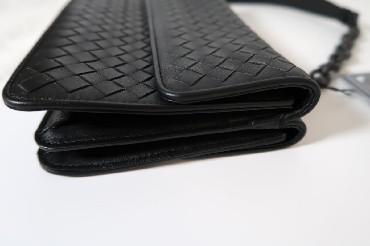 Bottega Veneta Intrecciato Leather Flap Chain Crossbody Bag – Black - additional view 4