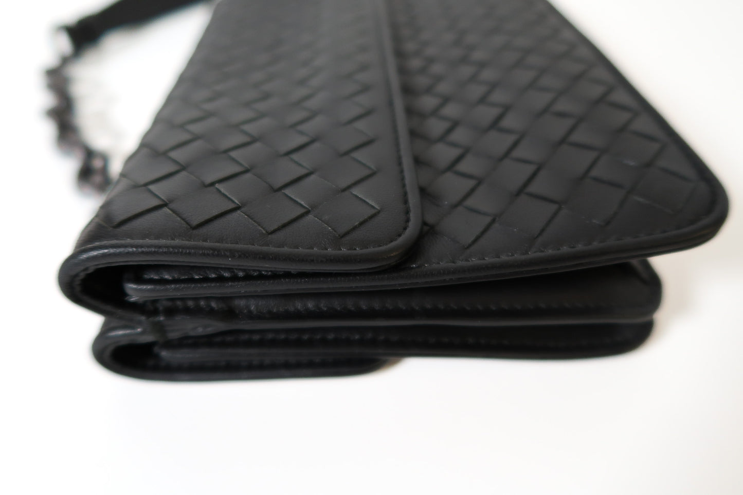 Bottega Veneta Intrecciato Leather Flap Chain Crossbody Bag – Black - additional view 5