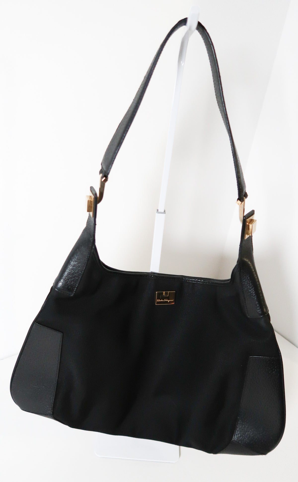 Ferragamo Black Shoulder Bag - additional view 4