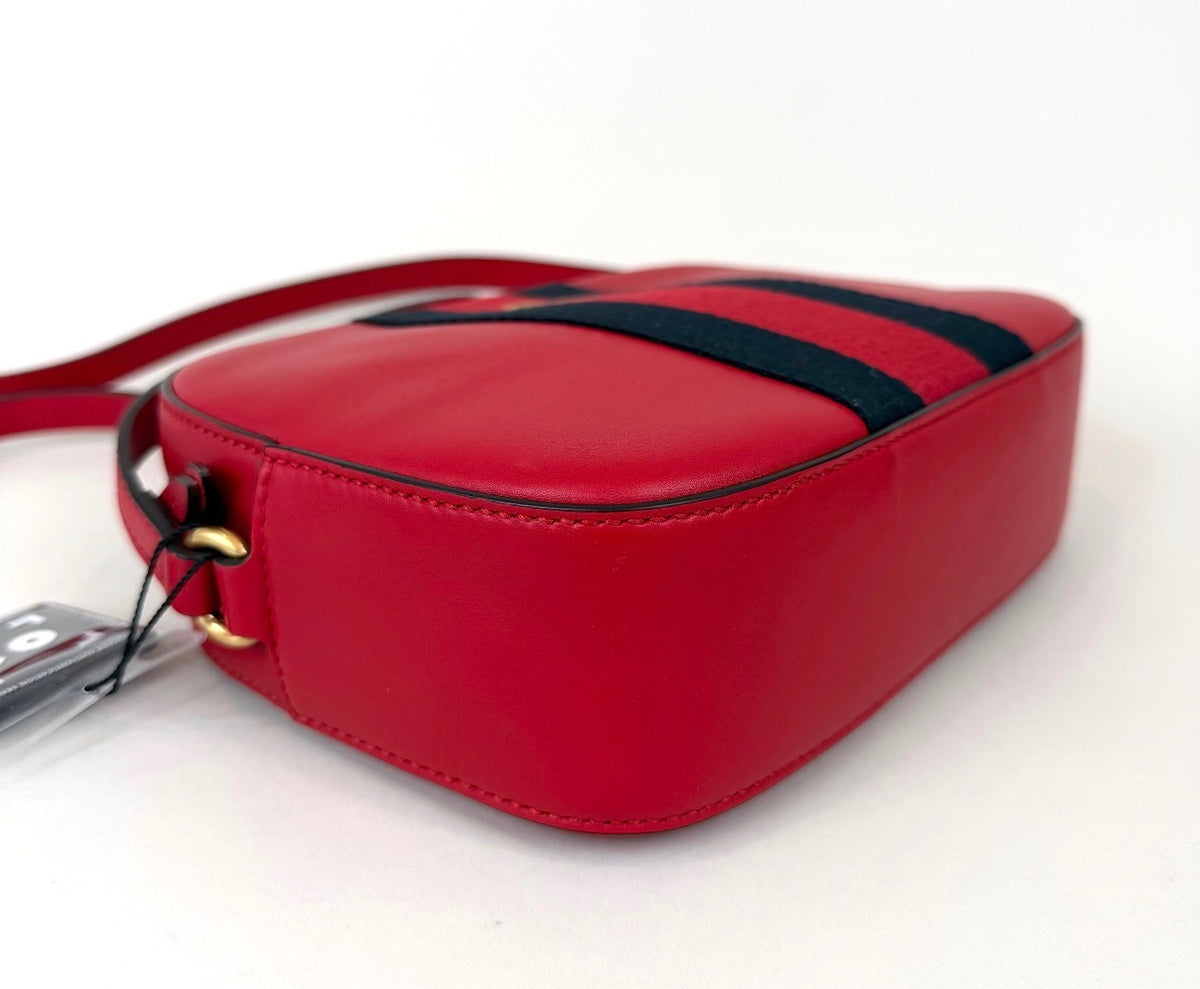 Gucci Webby Bee Leather Camera Bag - additional view 4