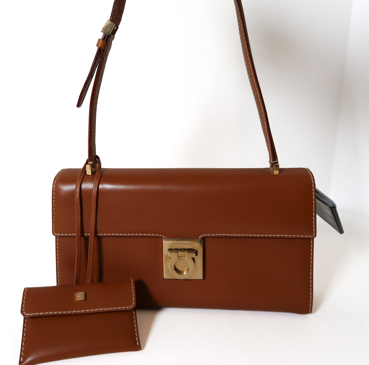 Salvatore Ferragamo Aileen Leather Shoulder Bag with Card Case – Cuoio - additional view 2