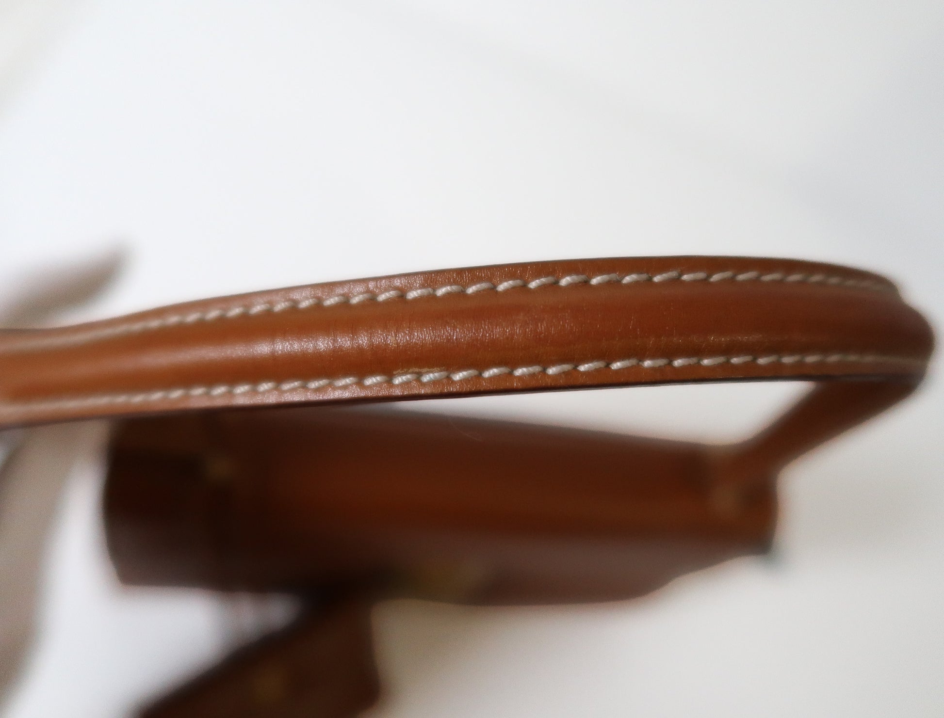 Salvatore Ferragamo Aileen Leather Shoulder Bag with Card Case – Cuoio - additional view 4