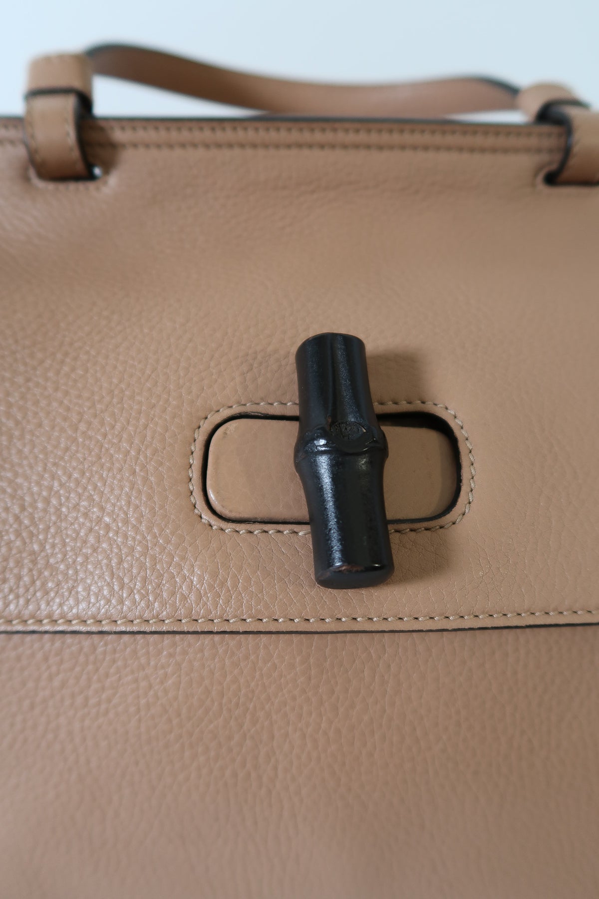 Gucci Large Beige Bamboo Top Handle Leather Bag