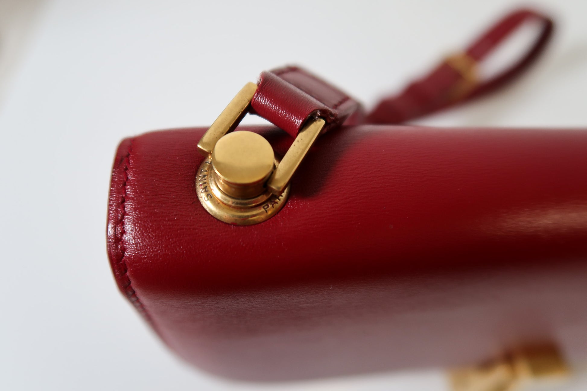 Yves Saint Laurent Le Carre Shoulder Bag - additional view 11