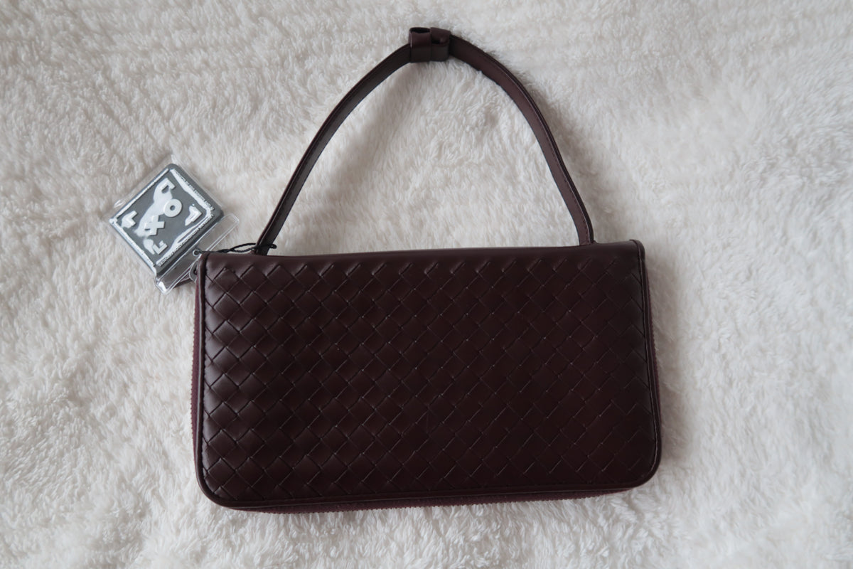 *New Pics* Bottega Veneta Nappa Intrecciato Convertible 2-Way Top Handle Shoulder Bag Clutch – Burgundy