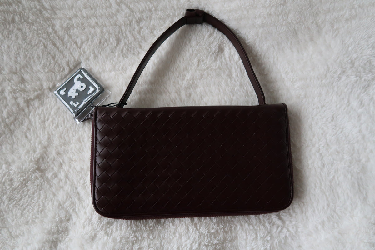 *New Pics* Bottega Veneta Nappa Intrecciato Convertible 2-Way Top Handle Shoulder Bag Clutch – Burgundy