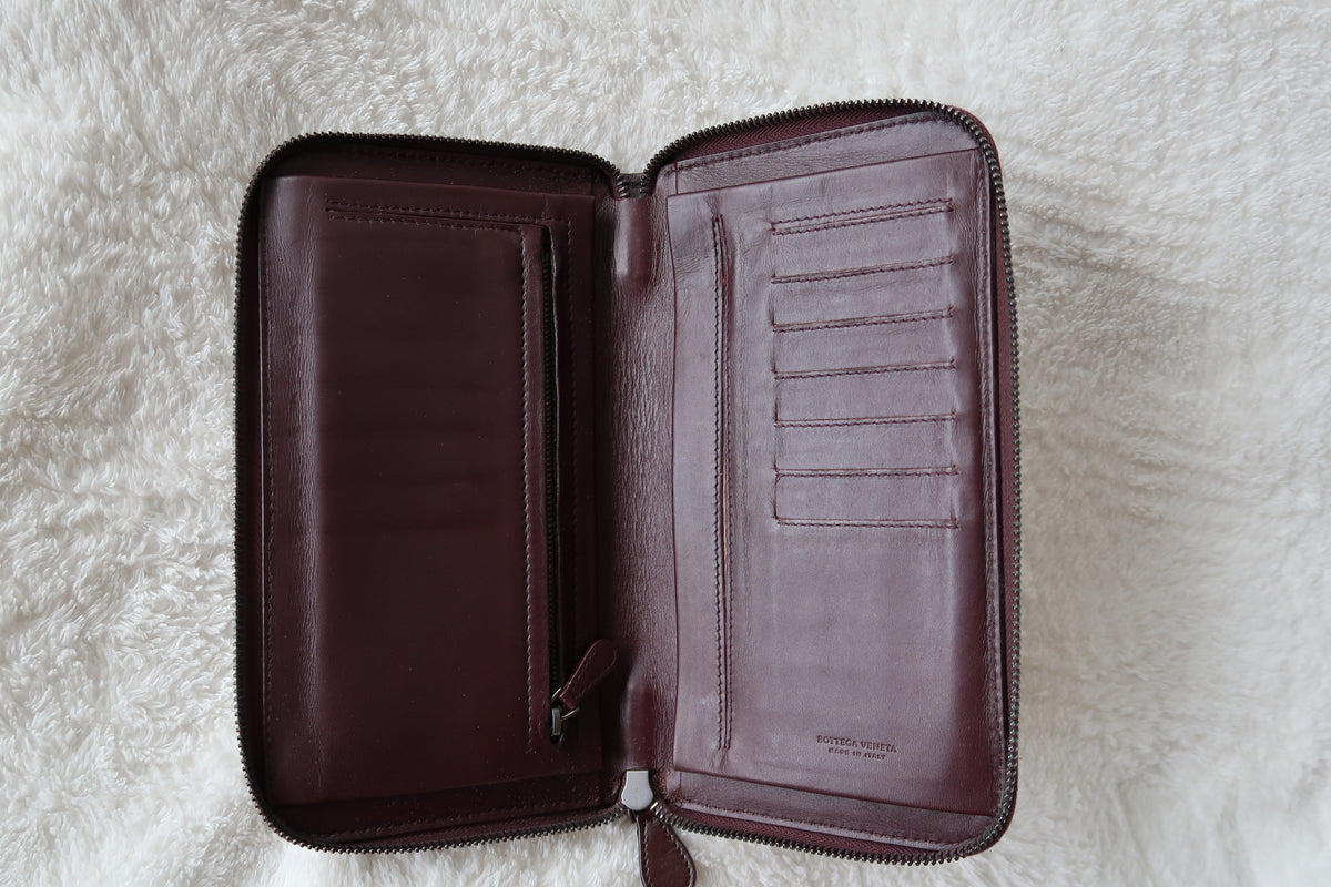 *New Pics* Bottega Veneta Nappa Intrecciato Convertible 2-Way Top Handle Shoulder Bag Clutch – Burgundy