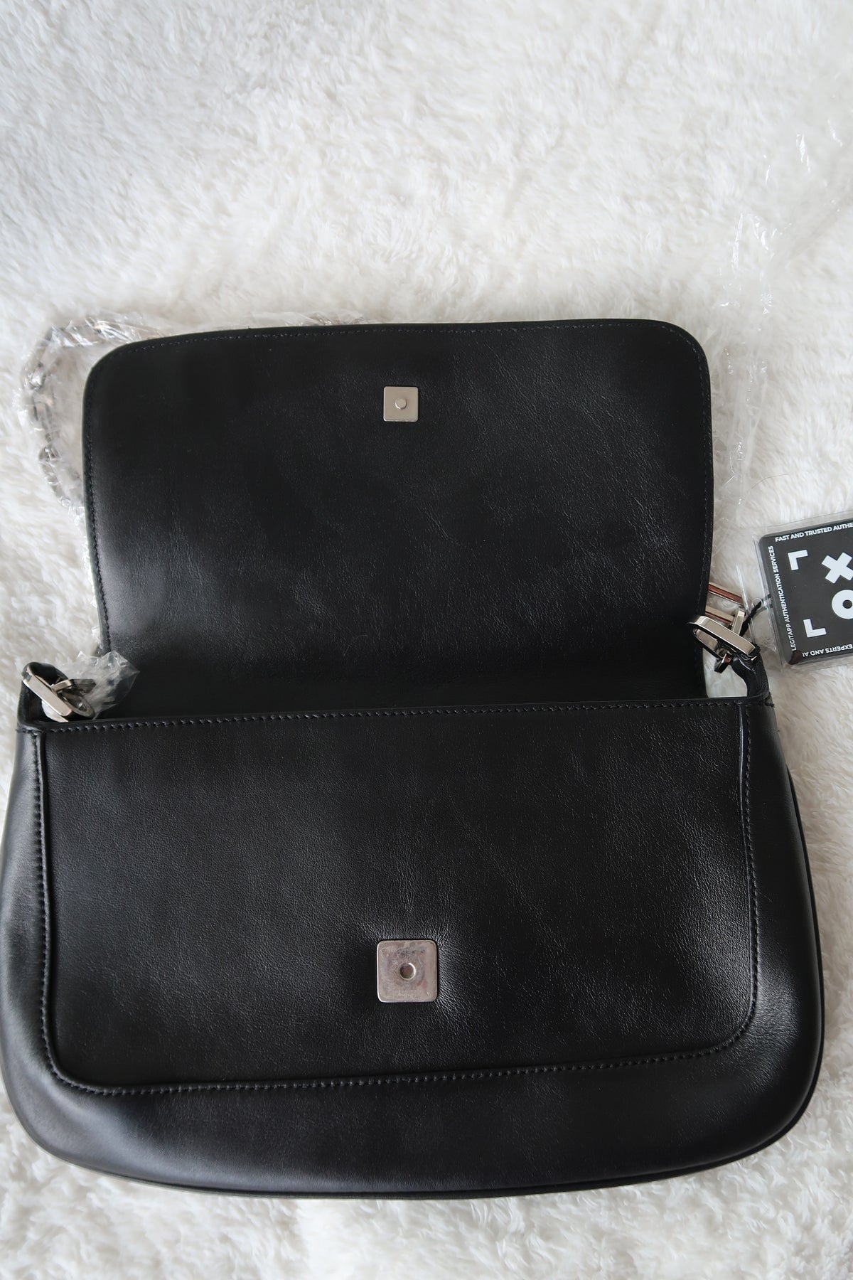 *New Pics* Gucci Black Leather Chain-Link Shoulder Bag - Silver Hardware