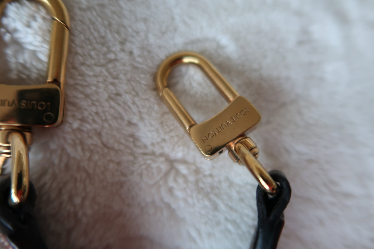 Louis Vuitton Alma BB Monogram Vernis Amarante Patent Leather Crossbody Bag