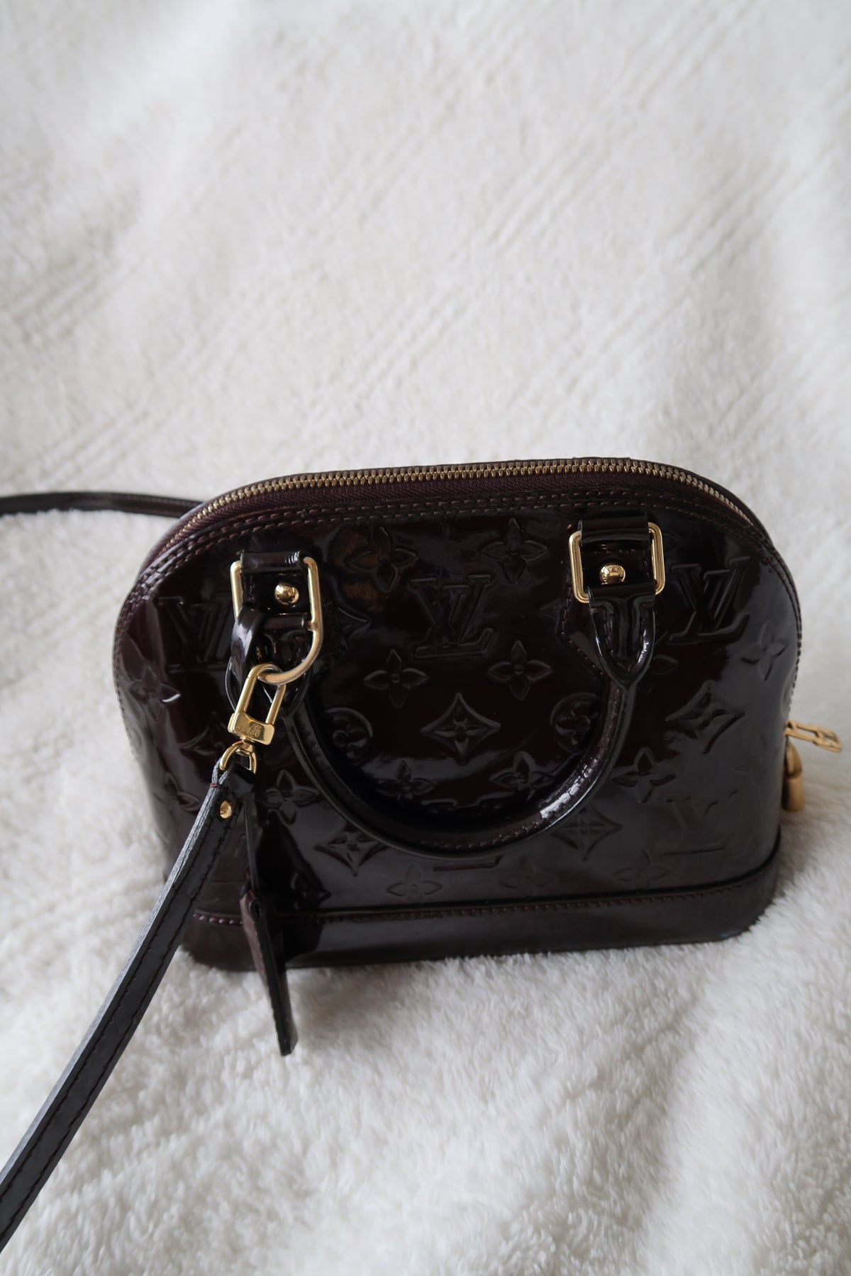 Louis Vuitton Alma BB Monogram Vernis Amarante Patent Leather Crossbody Bag