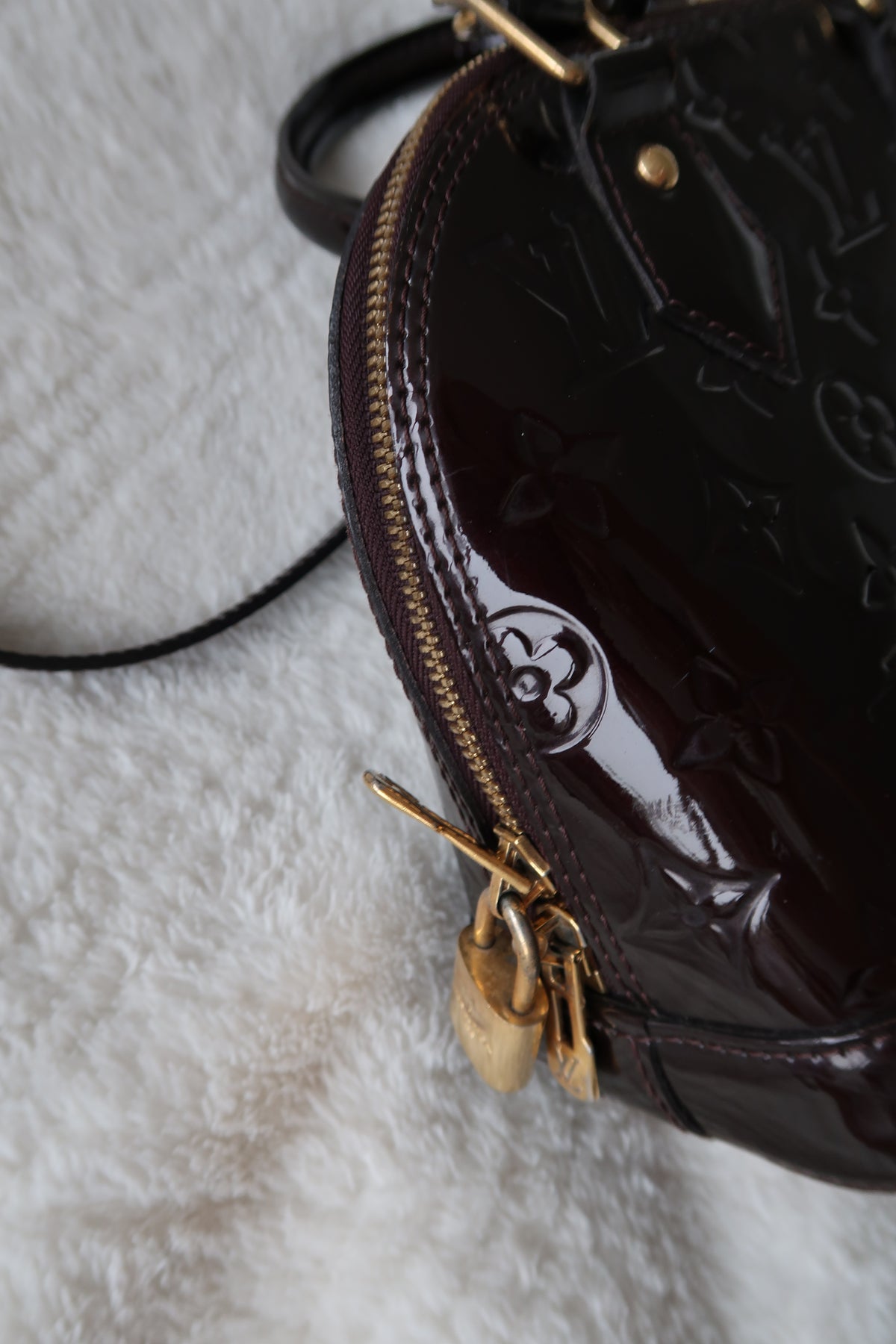 Louis Vuitton Alma BB Monogram Vernis Amarante Patent Leather Crossbody Bag