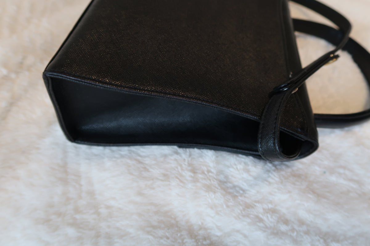 *New Pics* Givenchy Vintage 2-Way Leather Top Handle Bag